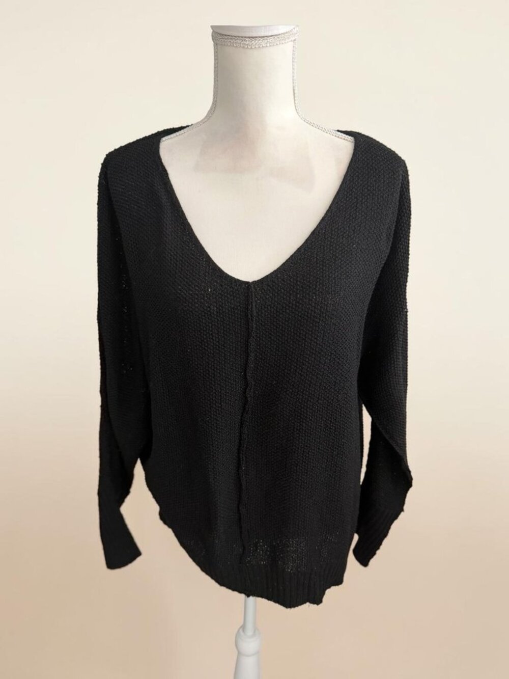 ZENANA Black Oversized Knit Sweater Size Large
